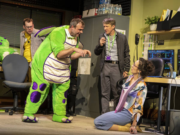 Harry Kershaw, Chris Leask, Tom Walker & Bryony Corrigan Good Luck, Studio Photo By Pamela Raith