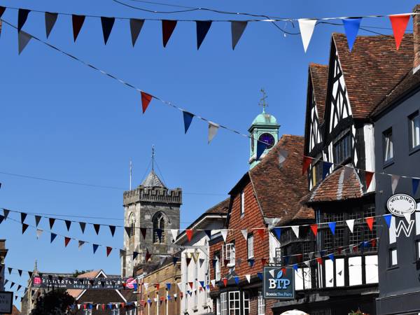 Salisbury High Street Summer 2022